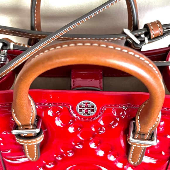 Tory Burch Two-Way π ππππππππ Patent/Vachetta Leather Tote - Picture 8 of 15